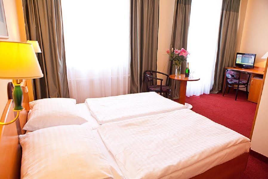 Central Hotel Prague Hotel Praha